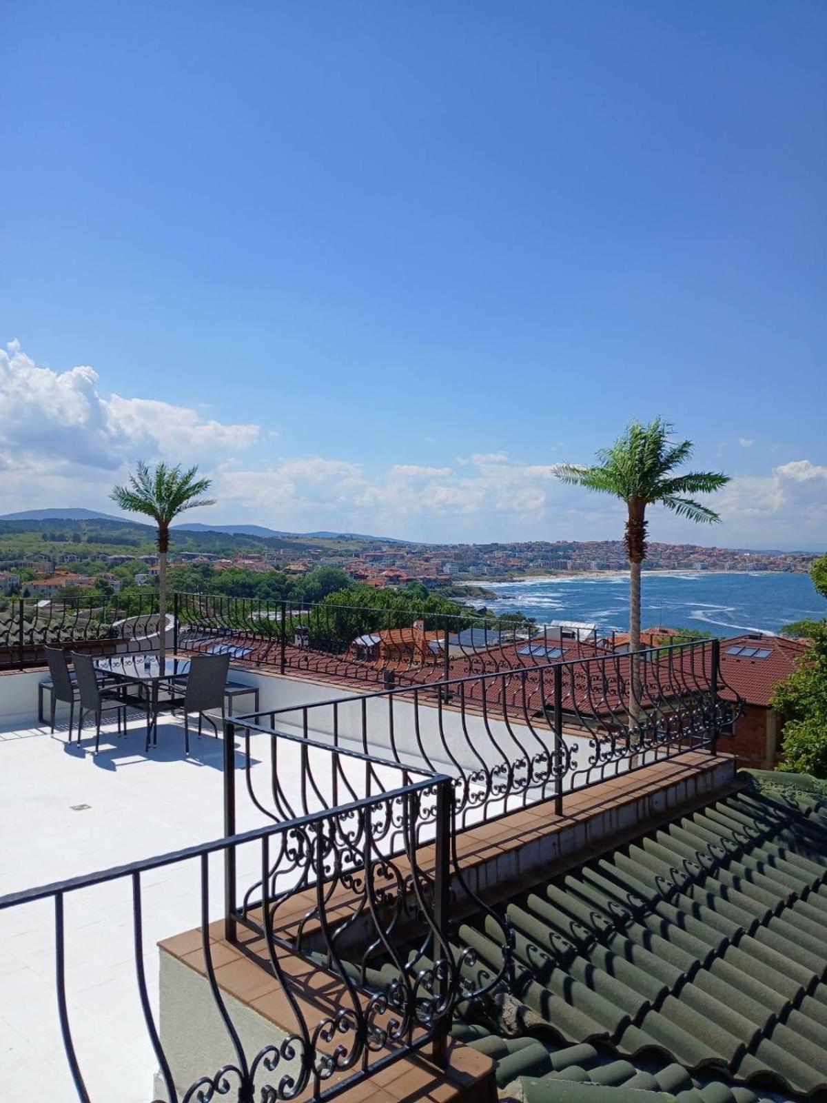 Private Apartment With Sea View Sosopol Exterior foto